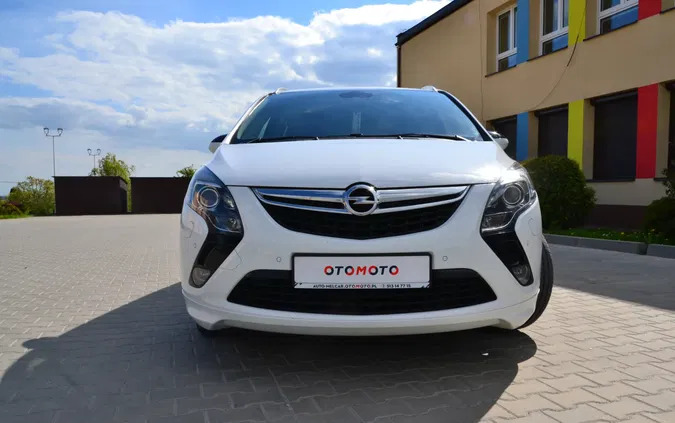 samochody osobowe Opel Zafira cena 38900 przebieg: 229000, rok produkcji 2013 z Sokółka